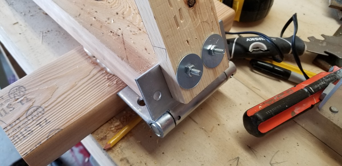 bolts and washers - catapult bolt or lag the hinge